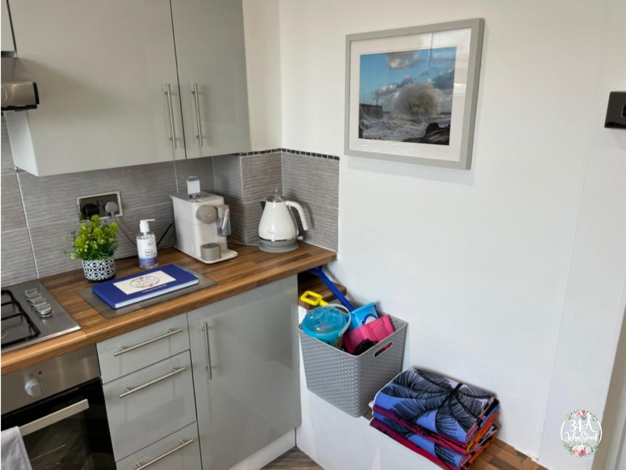 Coastal Retreat Town Centre Entire Property, Very Close To Sea & Restaurants, 2 King Size Beds Apartamento Porthcawl